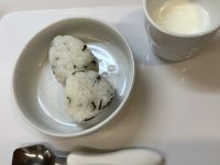 こんぶおにぎりです《常食》